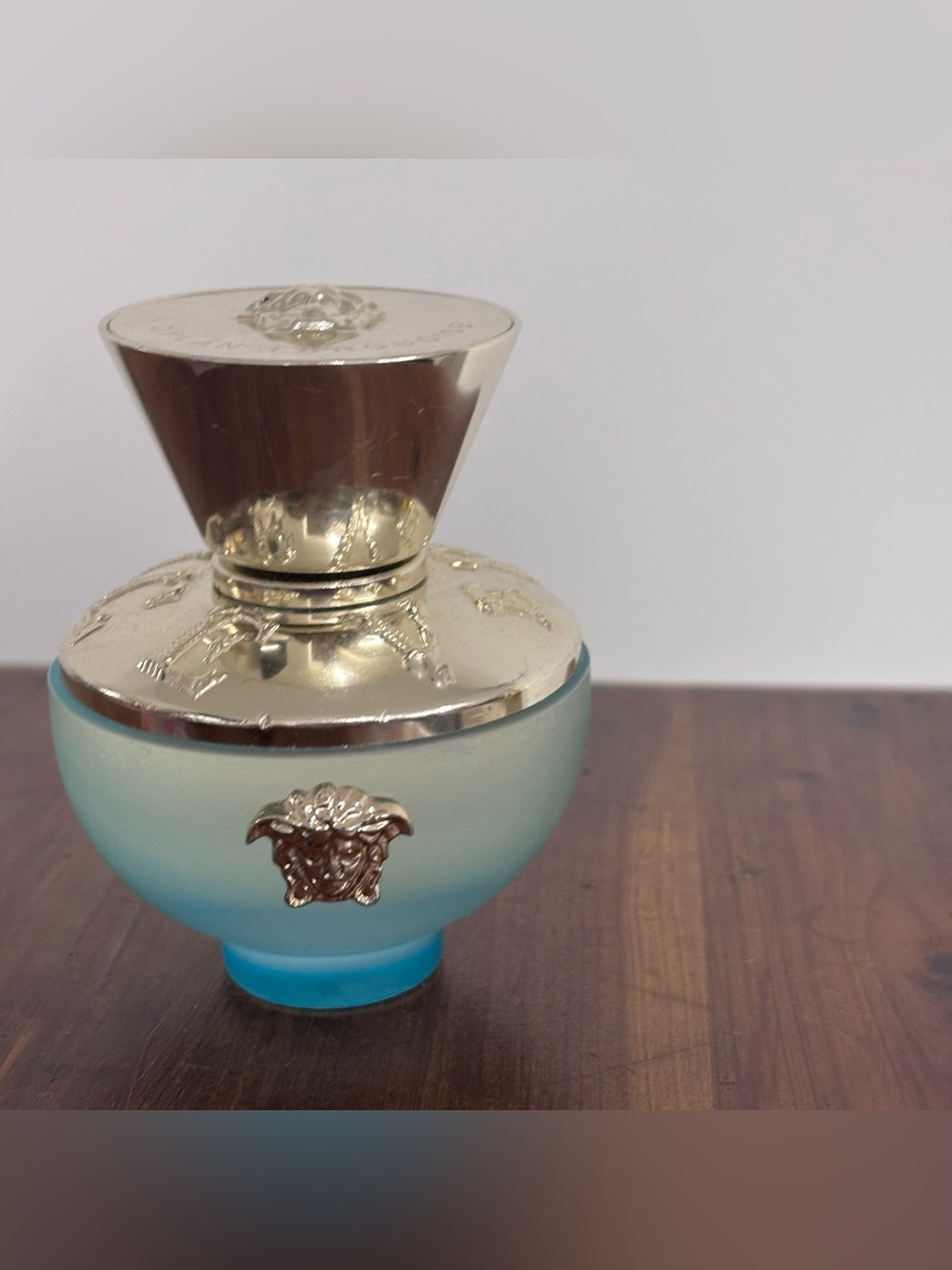 Versace Dylan Turquoise Fragrance. NWOB - No Trades